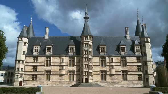 Palais ducal à Nevers